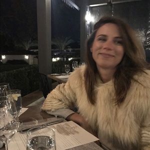 Meet your Posher, Natalie